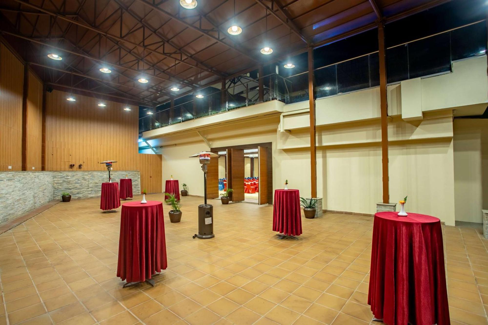 Ramada By Wyndham Kathmandu Dhumbarahi Hotel Exterior photo