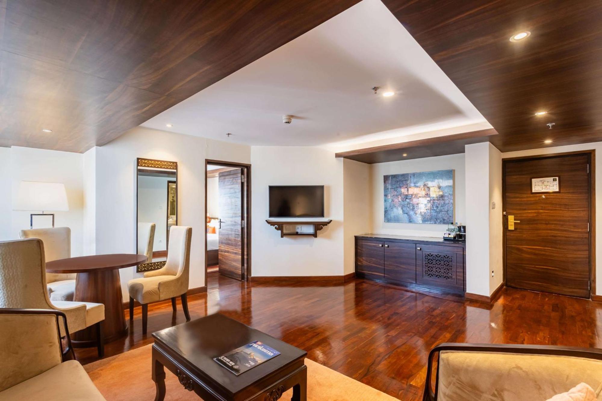 Ramada By Wyndham Kathmandu Dhumbarahi Hotel Exterior photo