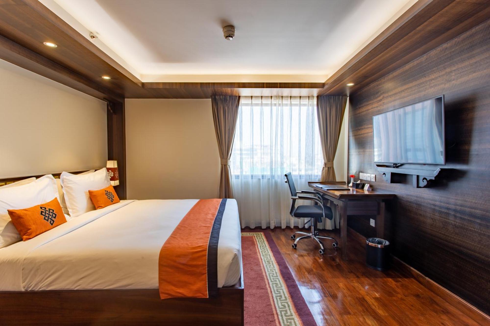 Ramada By Wyndham Kathmandu Dhumbarahi Hotel Exterior photo