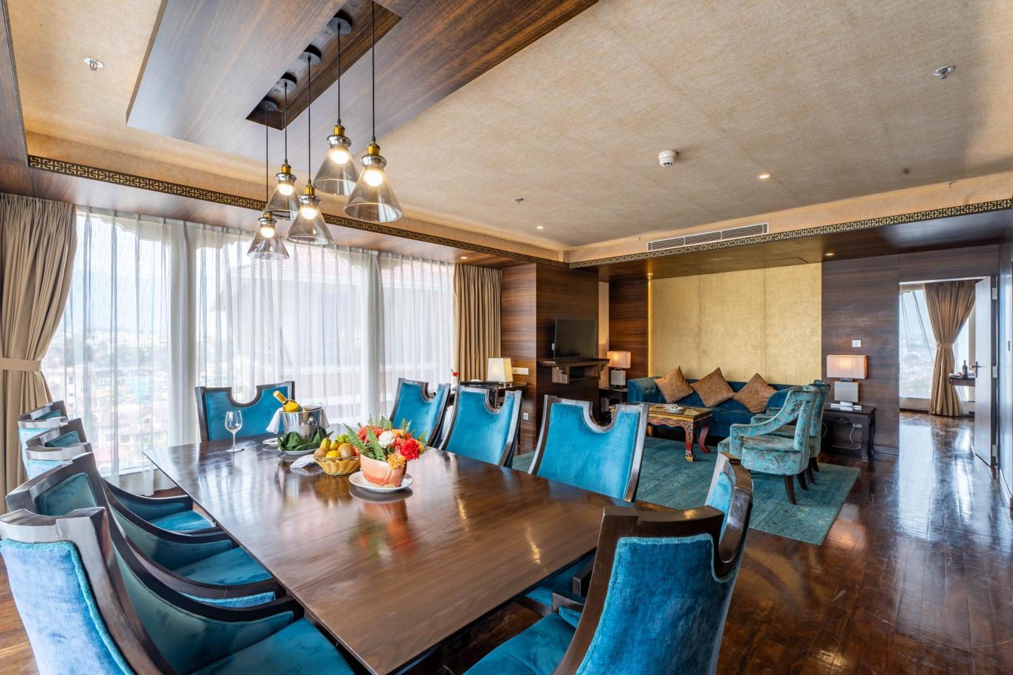 Ramada By Wyndham Kathmandu Dhumbarahi Hotel Exterior photo